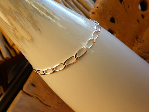 Handcrafted solid sterling .925 silver 8 Inch Figaro Silver Bracelet from Taxco, Mexico