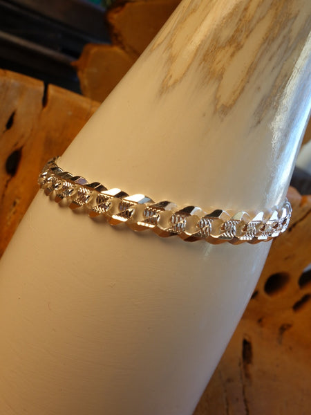 Handcrafted solid sterling .925 silver 8.5 Inch Figaro Silver Bracelet from Taxco, Mexico