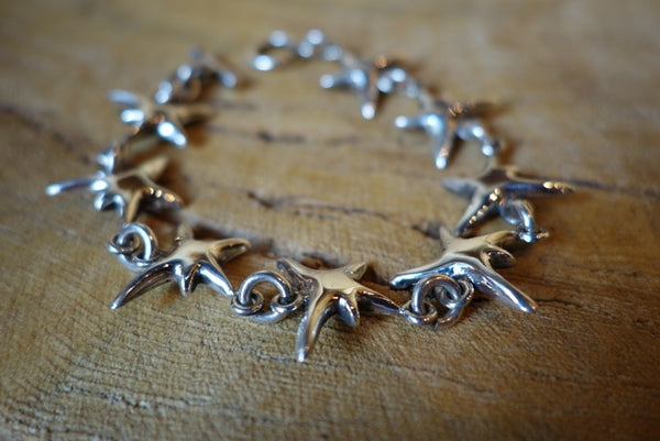 Handcrafted solid sterling .925 silver bracelet from Taxco, Mexico